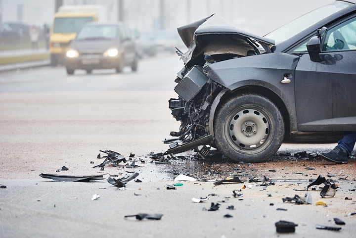 6 Signs You Need to Contact a Car Accident Lawyer