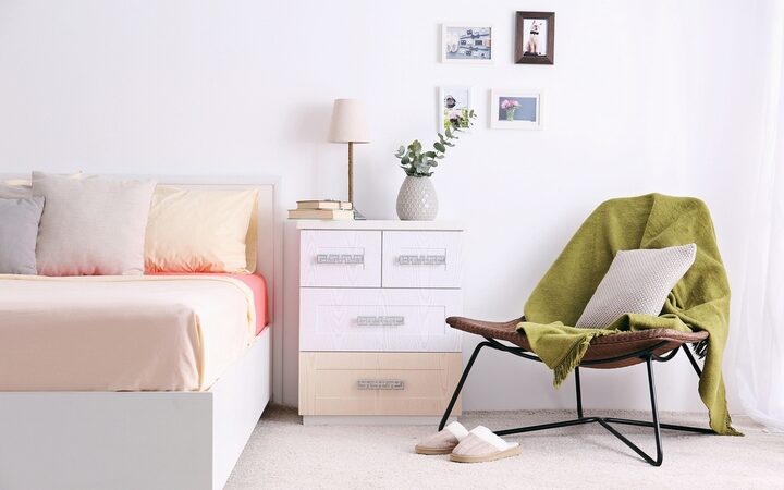 9 Tips to Mix and Match Bedroom Furniture